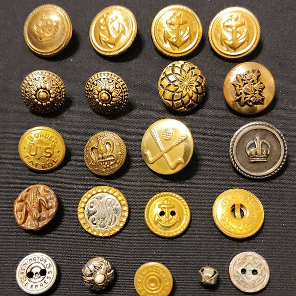 Antique/Vintage Lot of 20 Metal Buttons - Picture 1 of 11